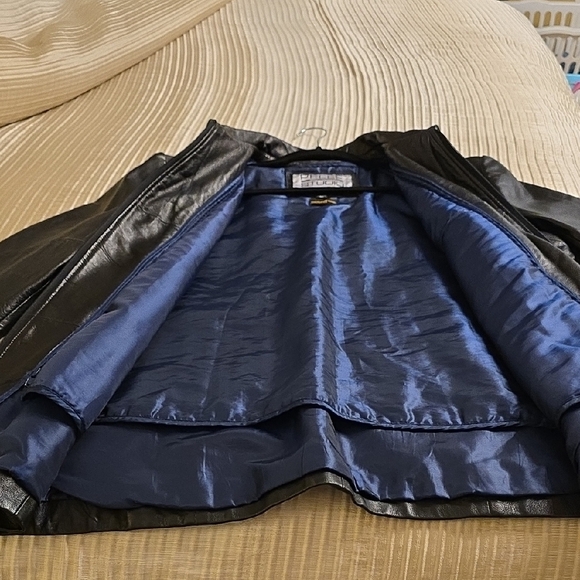 Pelle Studio Black Leather Jacket for Women - Picture 10 of 16